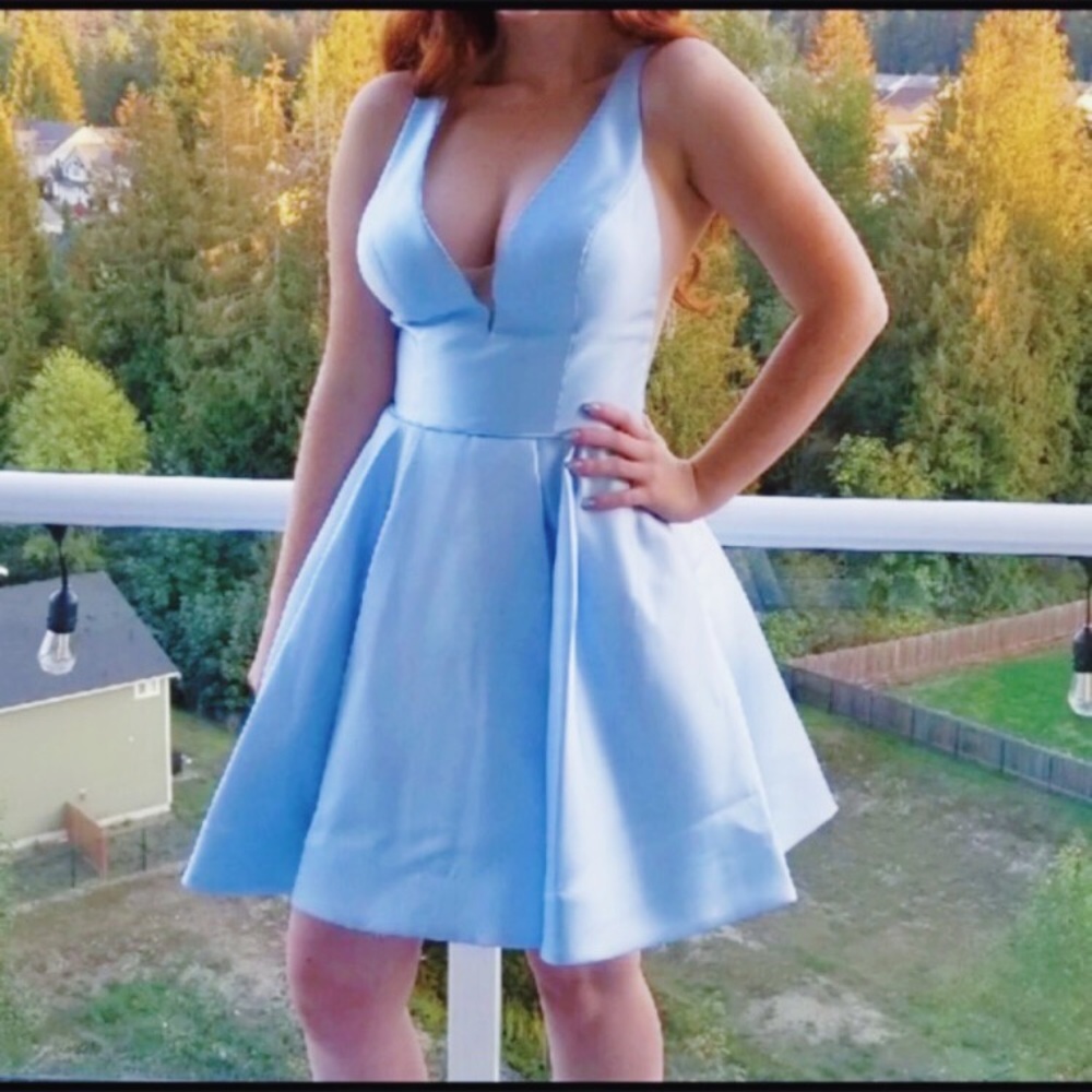 ✨SOLD✨ Blue Sherri Hill homecoming dress 52197